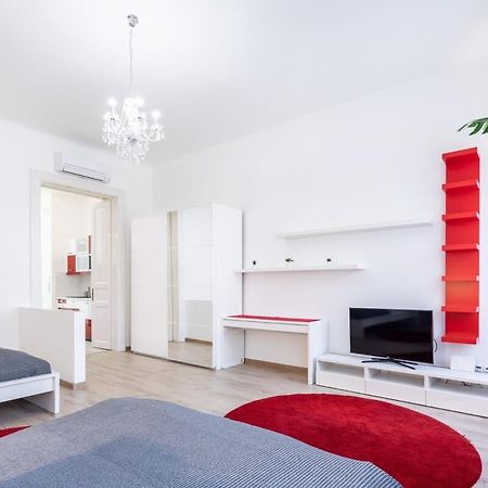 Super Central Convenient Apartment Budapest Luaran gambar
