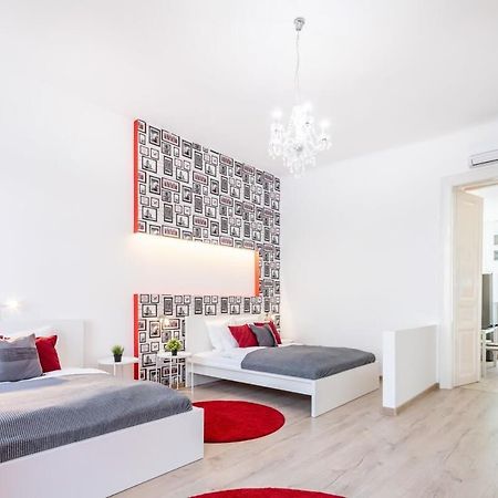 Super Central Convenient Apartment Budapest Luaran gambar