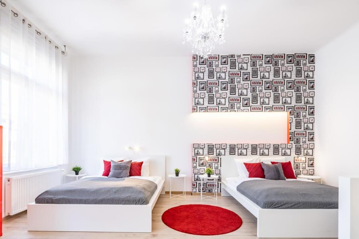 Super Central Convenient Apartment Budapest Luaran gambar